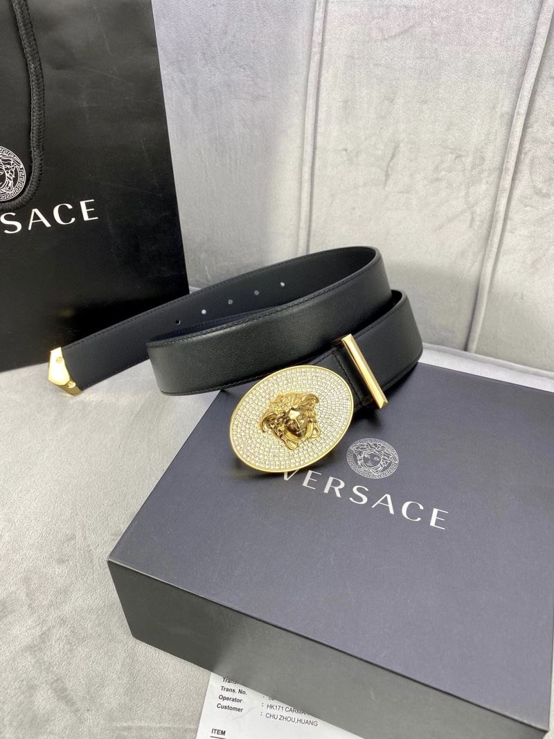 VERSACE